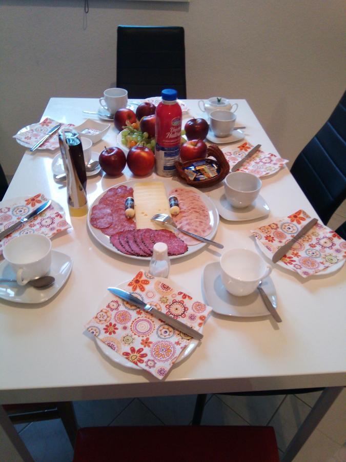 Zu Den Blauen Schwertern Meissen Hotel ภายนอก รูปภาพ